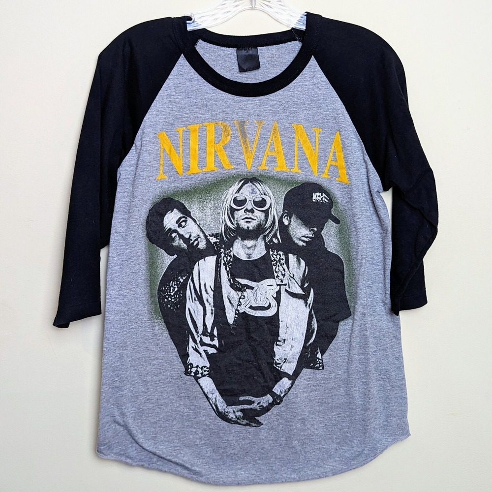 Vintage Nirvana 3D Emblem 90s Rare Band Photo Single Stitch Raglan Shirt Medium